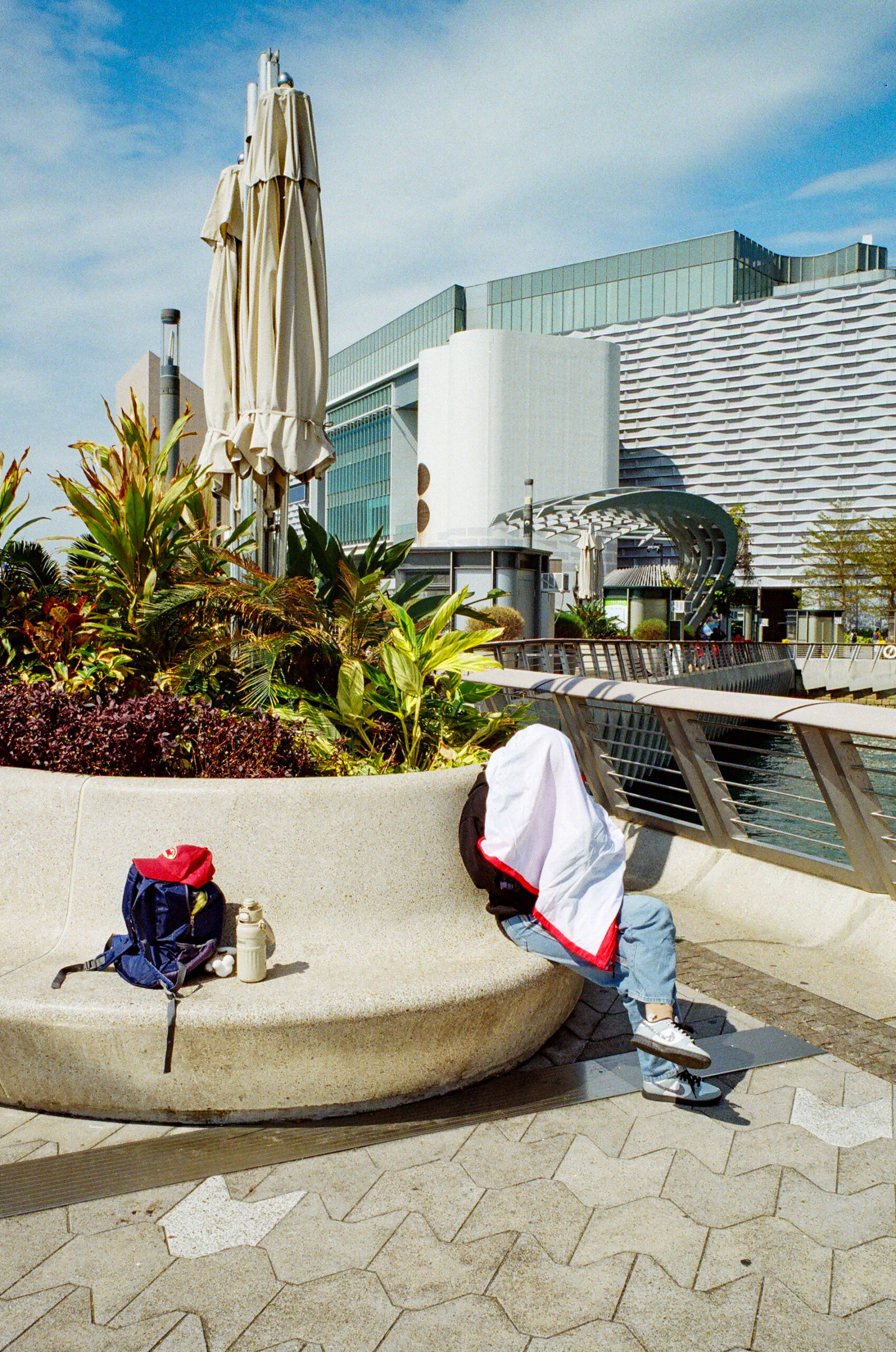 The Art of Drawing Readers In: Your attractive post title goes here